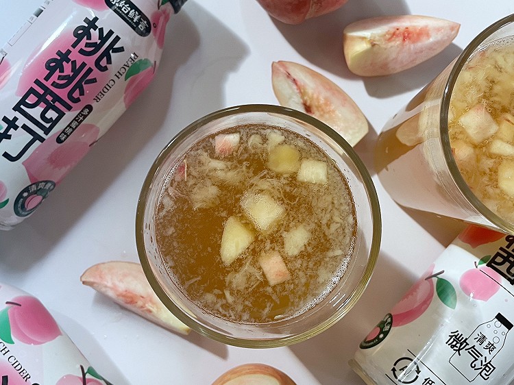 蜜桃西打乌龙茶的做法