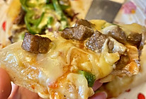 #憋在家里吃什么#培根鲜虾披萨+黑椒牛柳披萨的做法