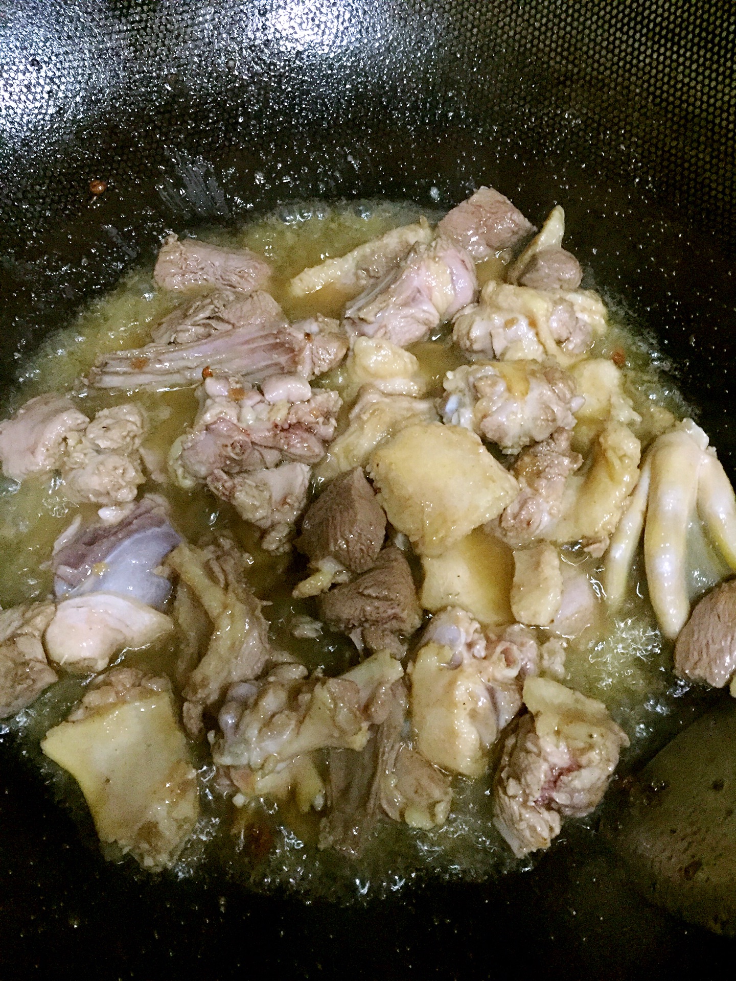 土豆烧鸭肉,土豆烧鸭肉的家常做法 - 美食杰土豆烧鸭肉做法大全