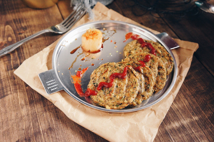 猪肉豆腐芹菜小饼的做法