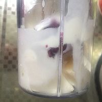 火龙果紫薯奶昔的做法图解2