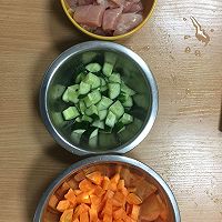 宫爆鸡丁的做法图解1