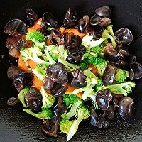 #晒出你的团圆大餐#西兰花的做法图解11
