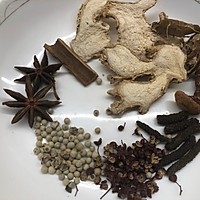 菊花茶卤牛肉的做法图解4