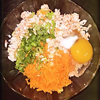 鲜虾脆饼的做法图解1