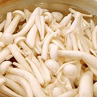 #极地鲜味厨艺大比拼#阿拉斯加鳕鱼蟹柳小炒的做法图解3