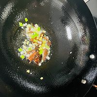 青椒土豆炒肉的做法图解3