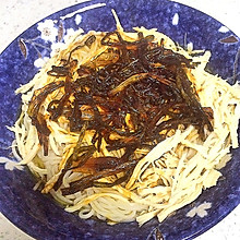 鸡丝葱油拌面——地道上海味