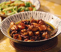 味道比餐馆还好的【干烧鸡块】的做法