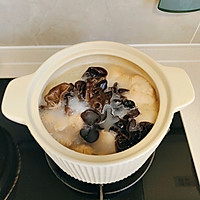 猴头菇排骨汤的做法图解7