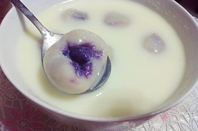 牛奶紫薯汤圆