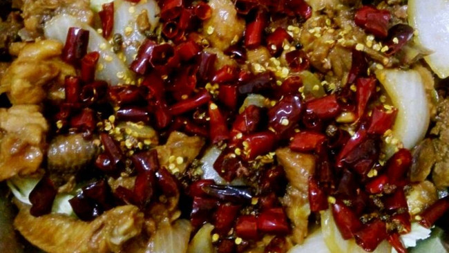 麻辣鸡……自创美味的做法