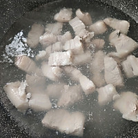 #硬核菜谱制作人#米酒红烧肉，七分肥三分瘦，好吃到起飞的做法图解2
