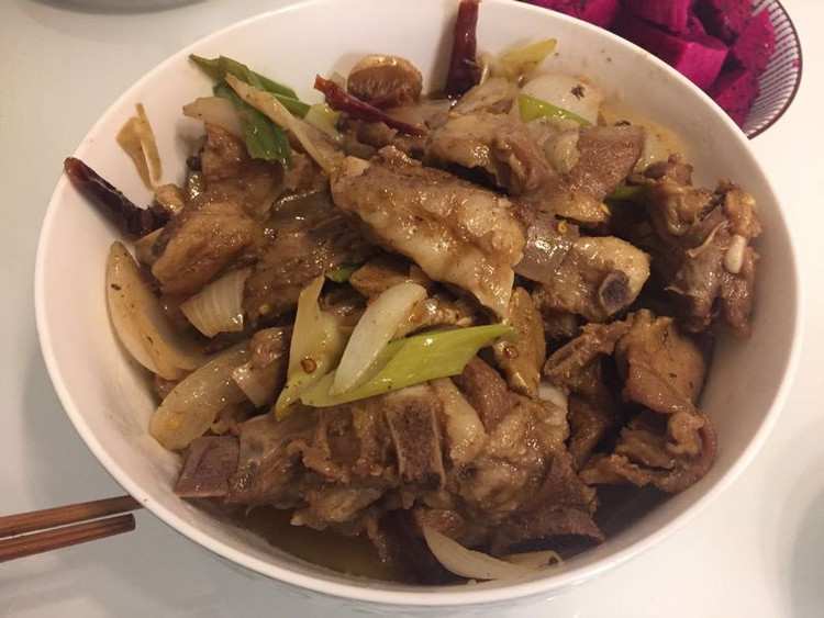 双葱爆羊肉的做法