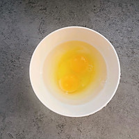 西红柿鸡蛋挂面的做法图解2