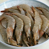 泰式香浓咖喱虾:（雄鸡椰浆试用报告二）的做法图解1