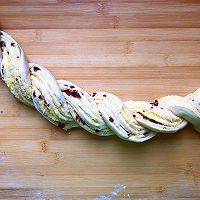 浓情椰蓉花环面包的做法图解11