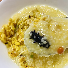 海参小米粥，营养又好吃的做法