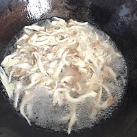 秀珍菇豆腐汤羹的做法图解3
