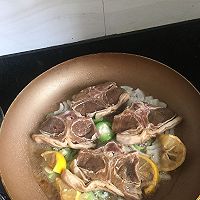黑胡椒煎羊排的做法图解2