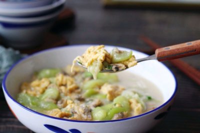 丝瓜蛤蜊鸡蛋汤