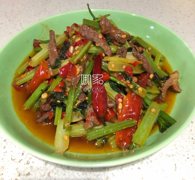 糟辣泡椒炒牛肉的做法