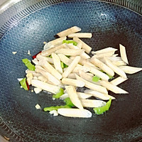 炒藕尖，五分钟就上桌的做法图解7