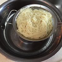 清凉拌冷面的做法图解3
