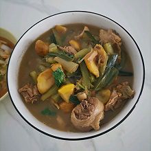 鸡肉煲