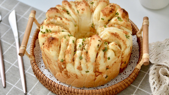 香葱肉松手撕面包