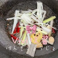 炒鱿鱼丝的做法图解2