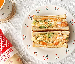 日式土豆泥沙拉三明治#丘比三明治#的做法