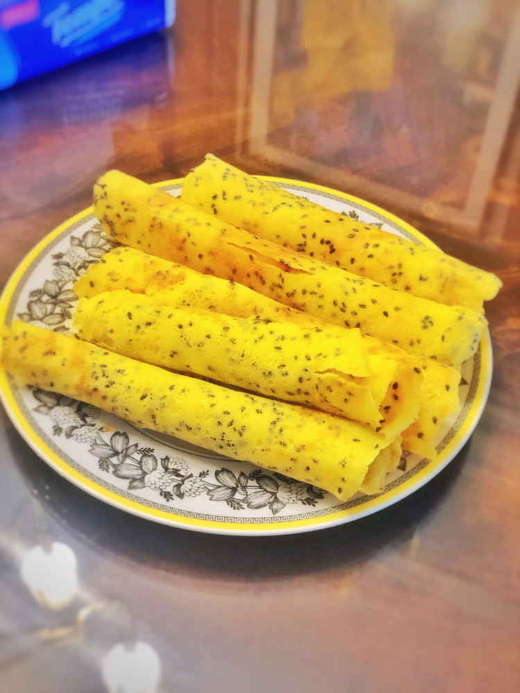 酥脆鸡蛋卷的做法