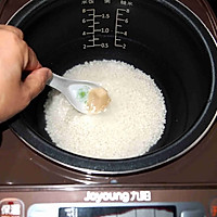 荷叶糯米鸡的做法图解5