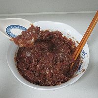 香煎牛肉馅饼的做法图解3