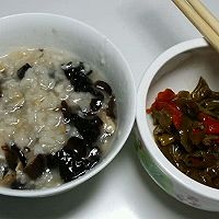 暖心暖胃海蛎香菇木耳粥的做法图解6