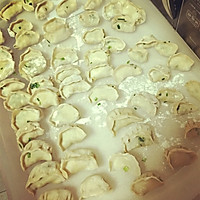 韭菜鸡蛋饺子的做法图解3