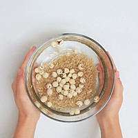 糙米莲子粥—迷迭香的做法图解1