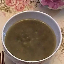 【瑶瑶瑶的菜单】清热的绿豆汤