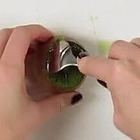 奇异果水果拼盘绿牡丹附猕猴桃巧剥皮方法的做法图解2