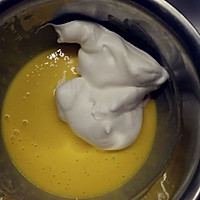 情人节礼物之浓情蜜意麋鹿彩绘蛋糕卷的做法图解5