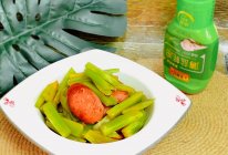 #李锦记X豆果 夏日轻食美味榜#香肠炒笋的做法