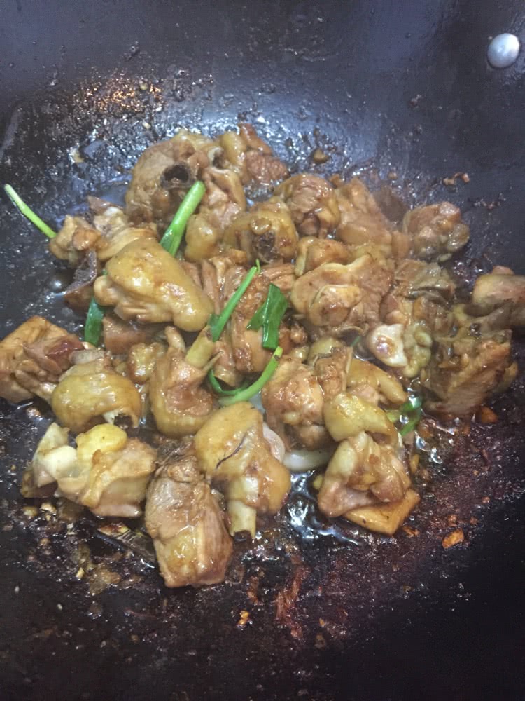 炒鸡肉的做法图解3