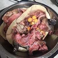 石龟炖鸡大补汤的做法图解1