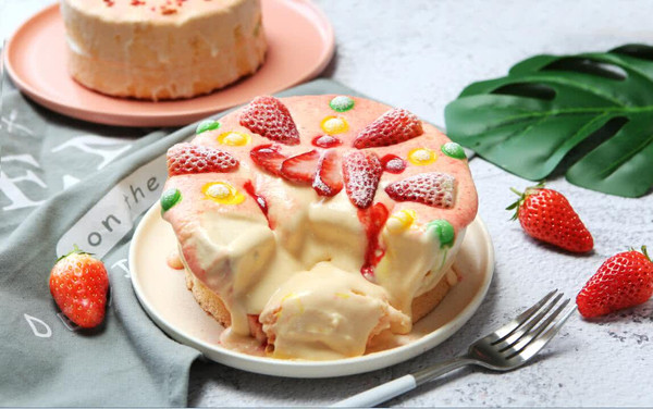 网红爆浆草莓奶盖蛋糕详解！