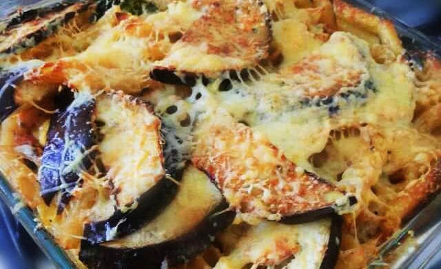 蔬菜奶酪焗通心粉