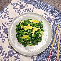 鸡蛋炒菠菜 — 绿色蔬菜之旅的做法图解6