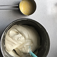 南瓜乳酪杯子蛋糕（附不消泡分蛋海绵）的做法图解8