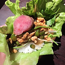 生菜包饭