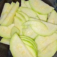 减脂餐 | 西葫芦豆腐汤的做法图解1